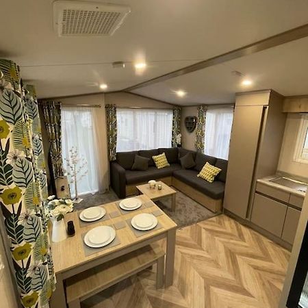Brand New 6 Berth Holiday Home Selsey Esterno foto