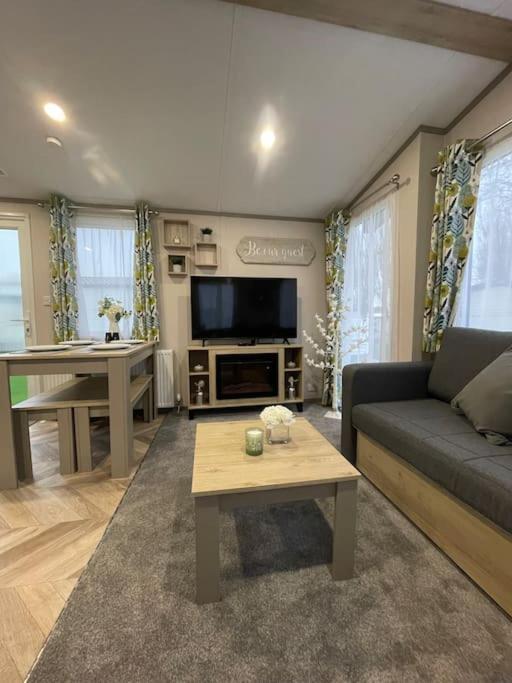 Brand New 6 Berth Holiday Home Selsey Esterno foto