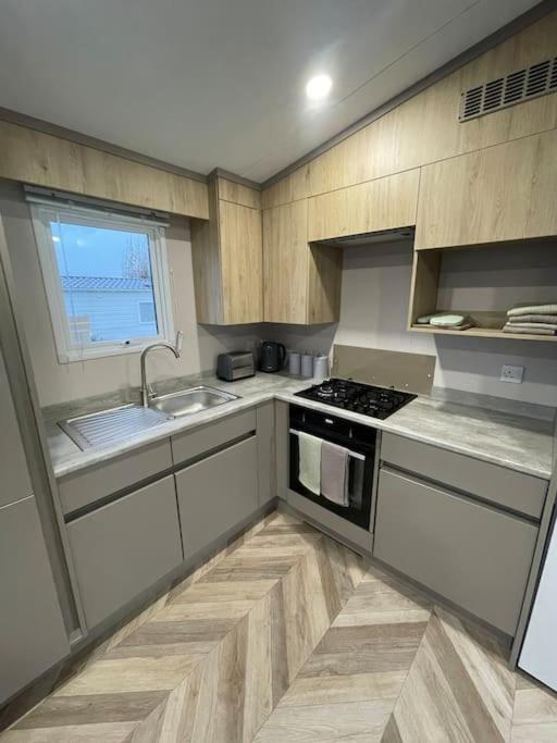 Brand New 6 Berth Holiday Home Selsey Esterno foto